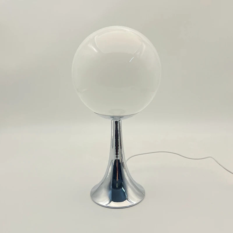 Luminária de Mesa Globo